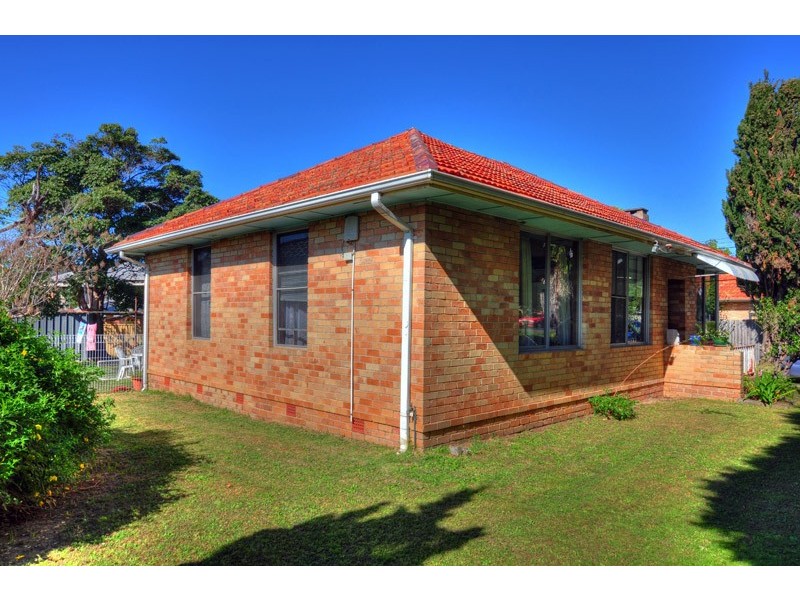 25 Alamein Avenue, Narraweena NSW 2099