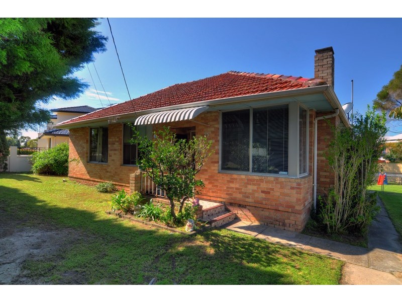 25 Alamein Avenue, Narraweena NSW 2099
