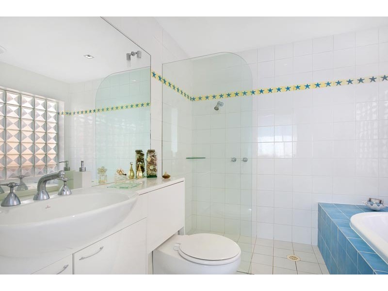 96 Quirk Street, Dee Why NSW 2099