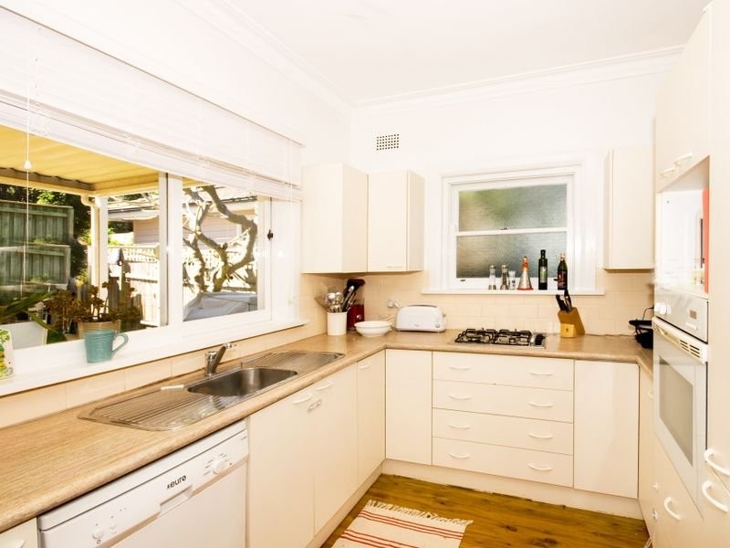 15 Dalley Street, Queenscliff NSW 2096