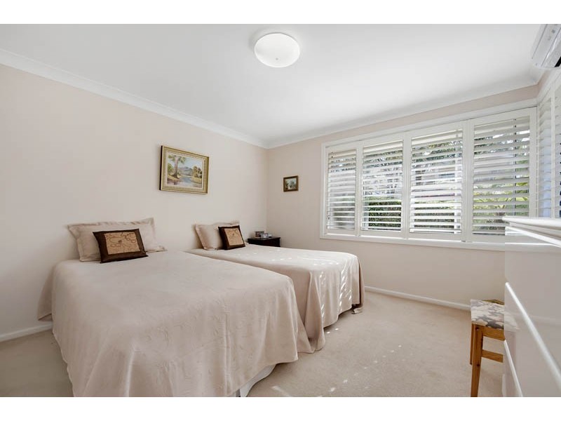 40 Southern Cross Way, Allambie Heights NSW 2100