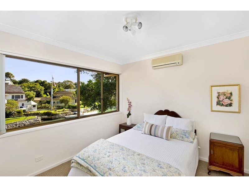 90 Crescent Road, Newport NSW 2106