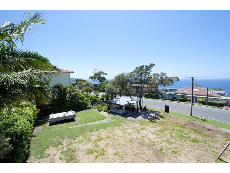 24 Edgecliff Boulvard, Collaroy NSW 2097