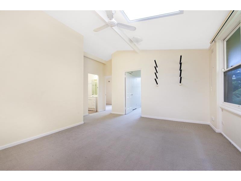 1/25 Seabeach Avenue, Mona Vale NSW 2103