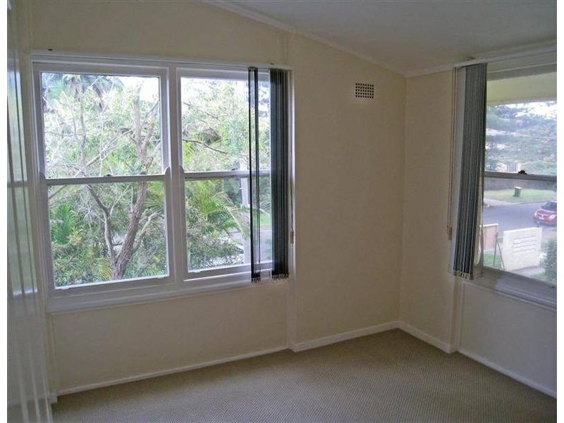 1/25 Seabeach Avenue, Mona Vale NSW 2103