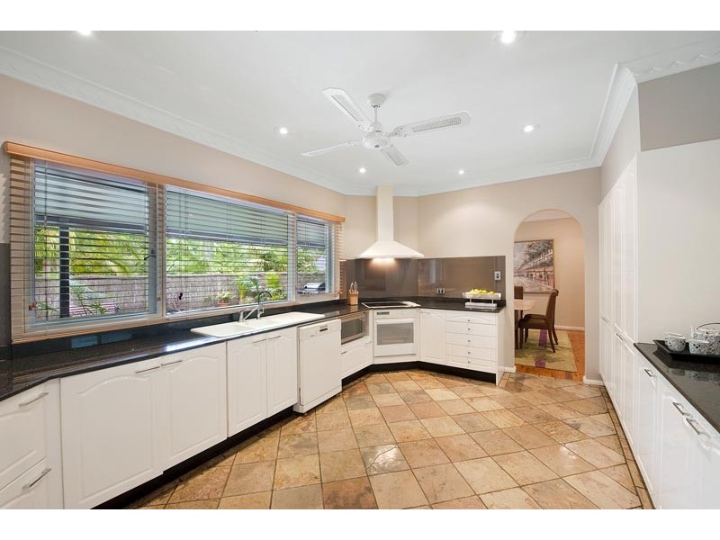 6 Lynette Place, Belrose NSW 2085