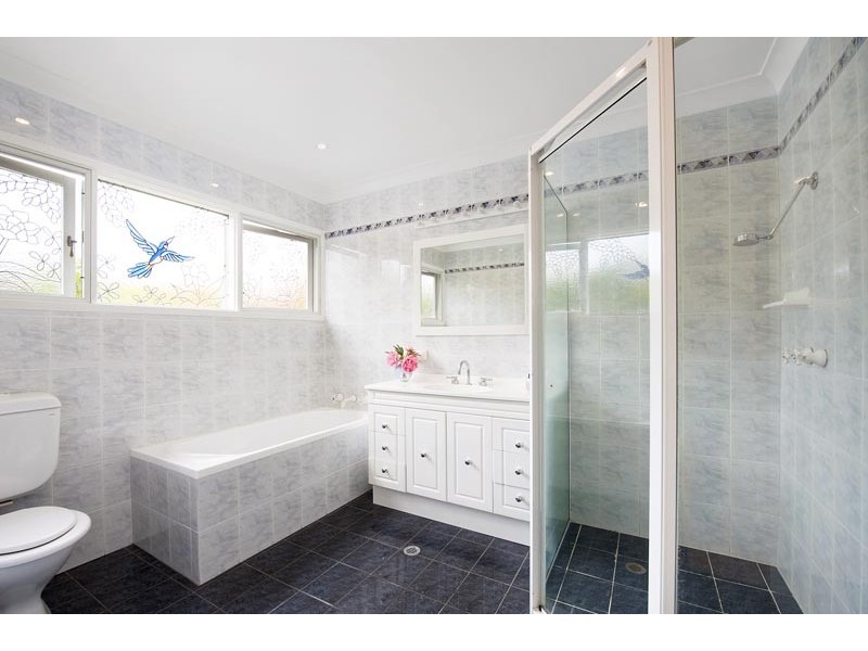 6 Lynette Place, Belrose NSW 2085