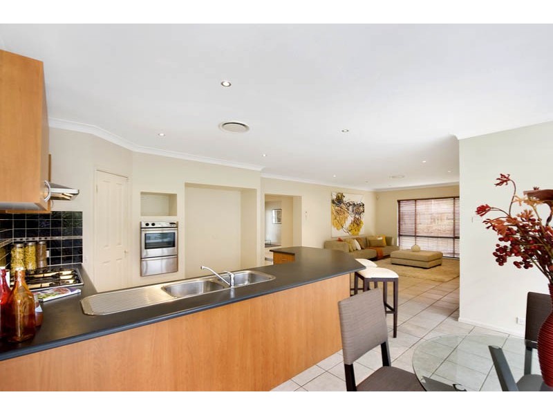 27 Tristram Road, Beacon Hill NSW 2100