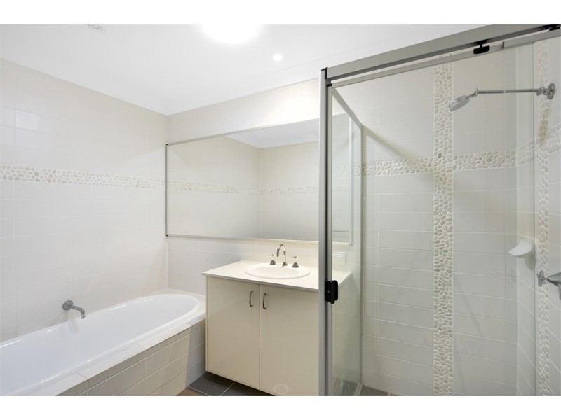 11 Blue Wren Way, Warriewood NSW 2102