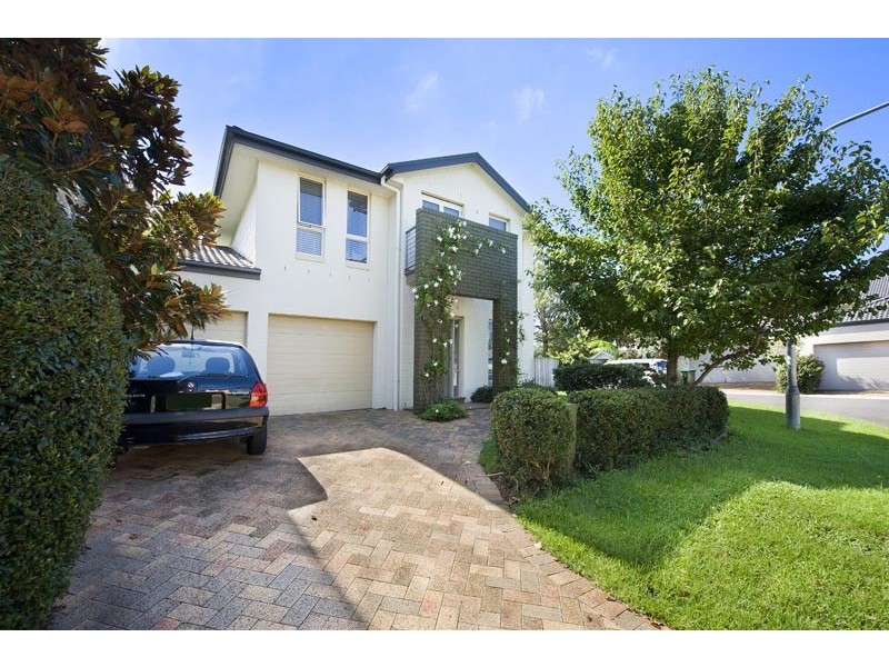 11 Blue Wren Way, Warriewood NSW 2102