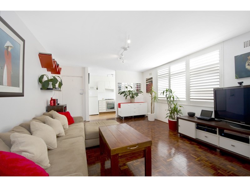 2/216 Ocean Street, Narrabeen NSW 2101