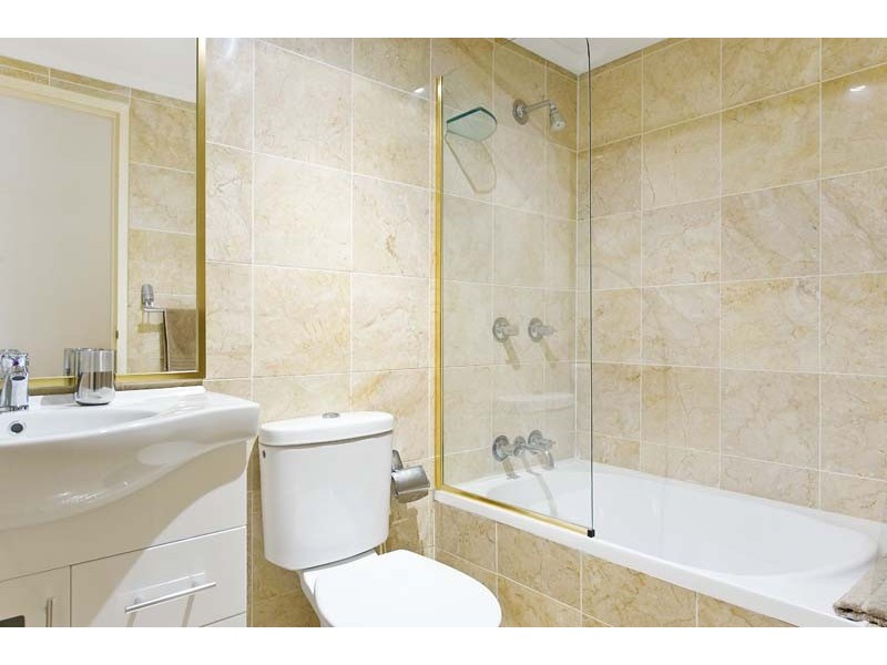 2/5 Delmar Parade, Dee Why NSW 2099