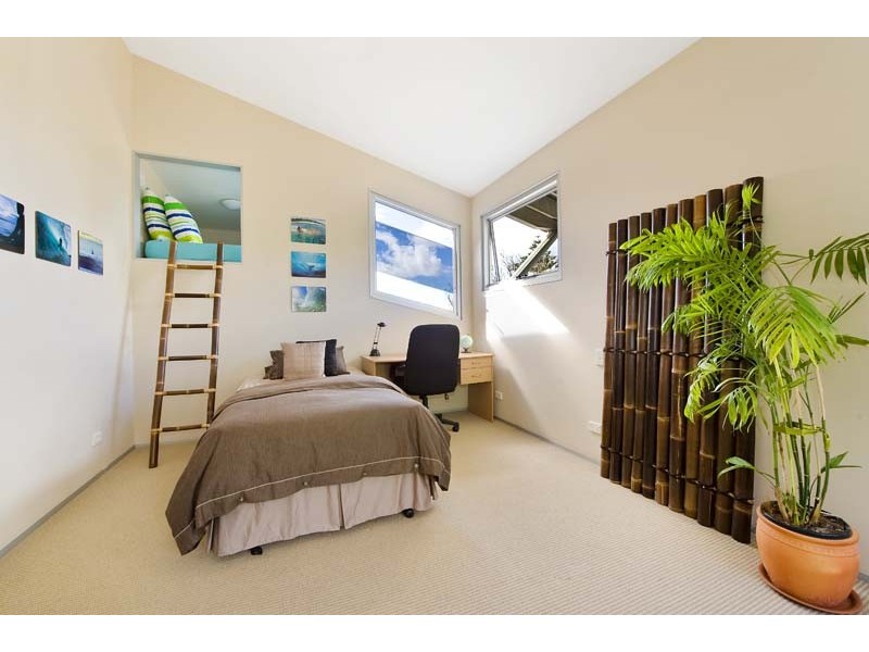 74 Anzac Avenue, Collaroy NSW 2097