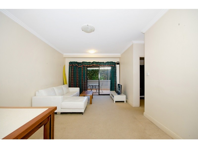 4/4-6 Vineyard Street, Mona Vale NSW 2103