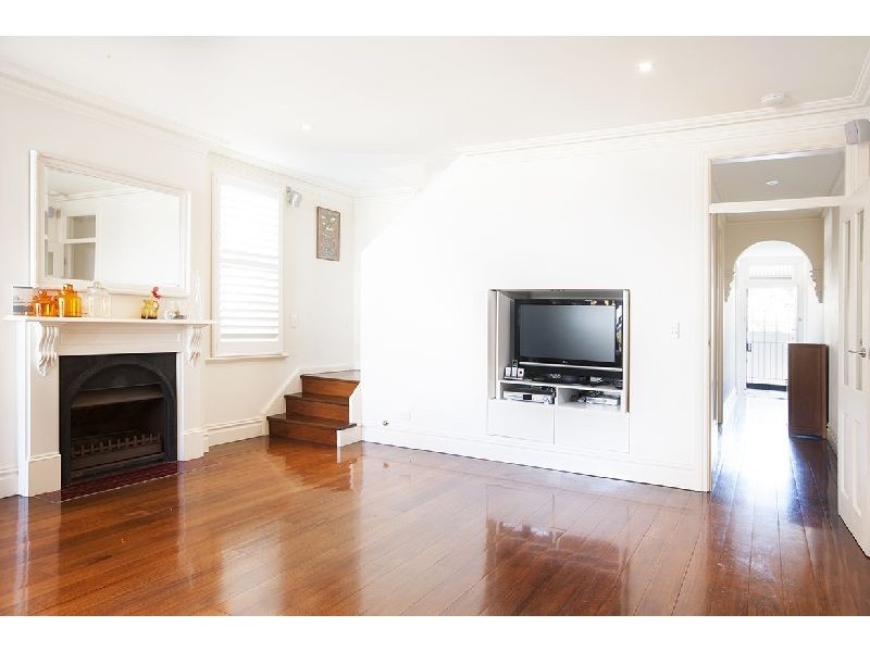17 Pine Street, Manly NSW 2095