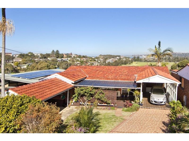 25 Carpenter Crescent, Warriewood NSW 2102