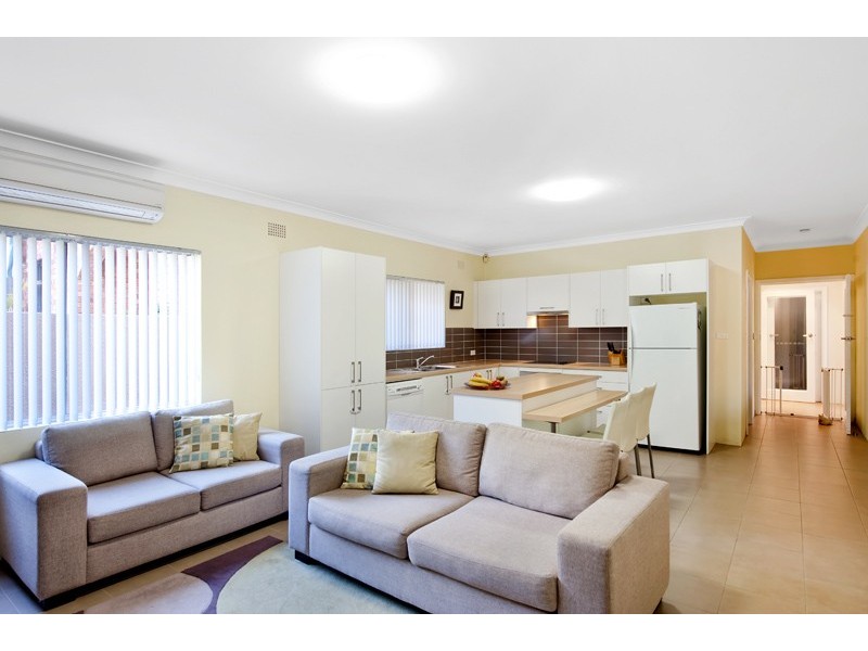 15 Greenwood Avenue, Narraweena NSW 2099