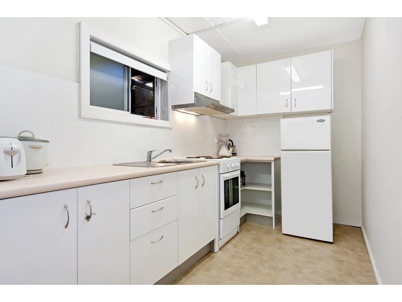 25a Carpenter Crescent, Warriewood NSW 2102