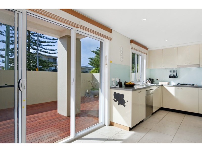 1/122-128 Ocean Street, Narrabeen NSW 2101