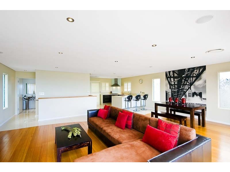 61 Headland Road, Curl Curl NSW 2096