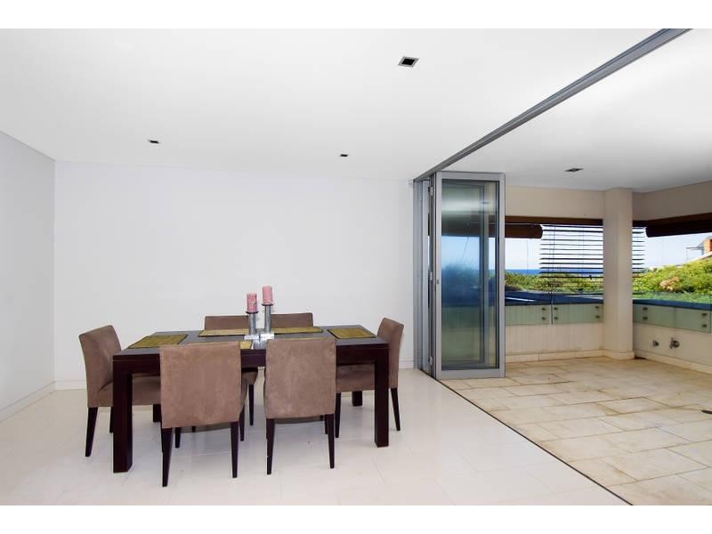 1/203 Ocean Street, Narrabeen NSW 2101