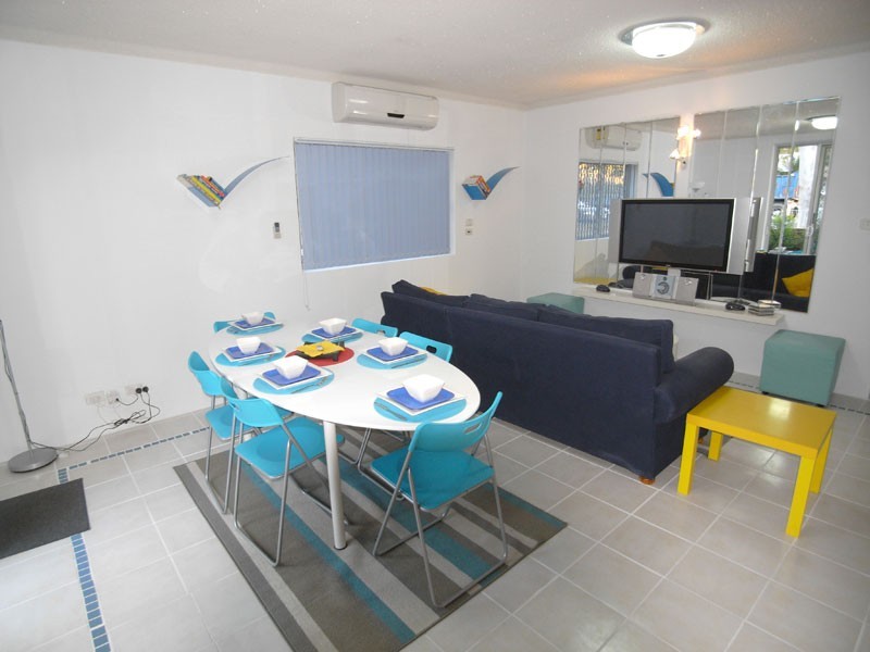 3/64  Oaks Avenue, Dee Why NSW 2099