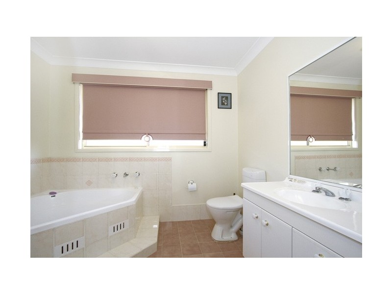 3  Lyn Place, Old Toongabbie NSW 2146