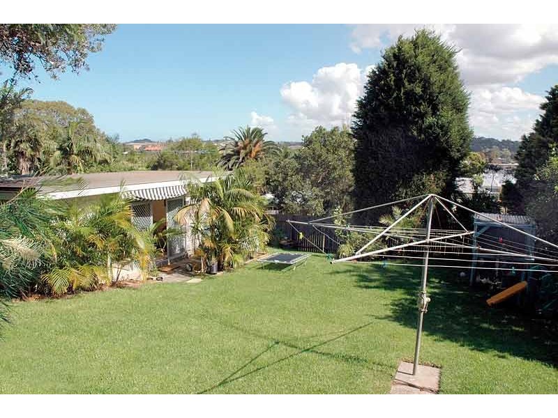 19 Mount Pleasant Avenue, Mona Vale NSW 2103