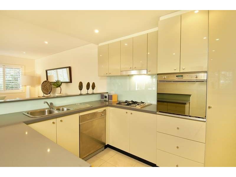 8/122  Ocean Street, Narrabeen NSW 2101