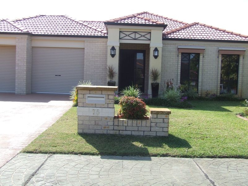 75 Admiralty Avenue, Tea Gardens NSW 2324