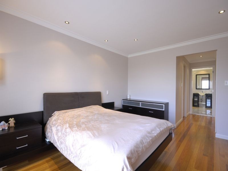 9  Valley View Road, Frenchs Forest NSW 2086