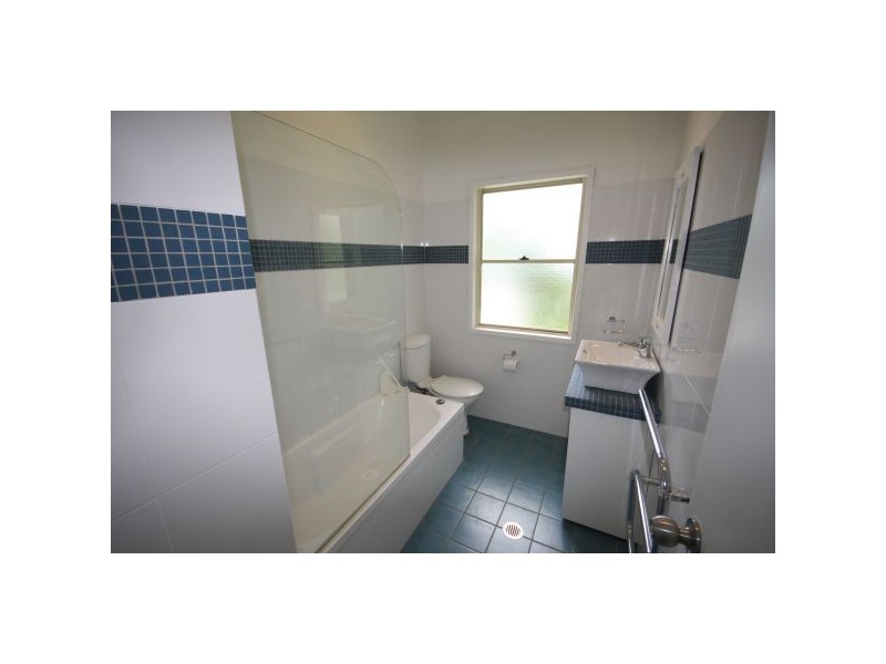 24  The Avenue, Newport NSW 2106