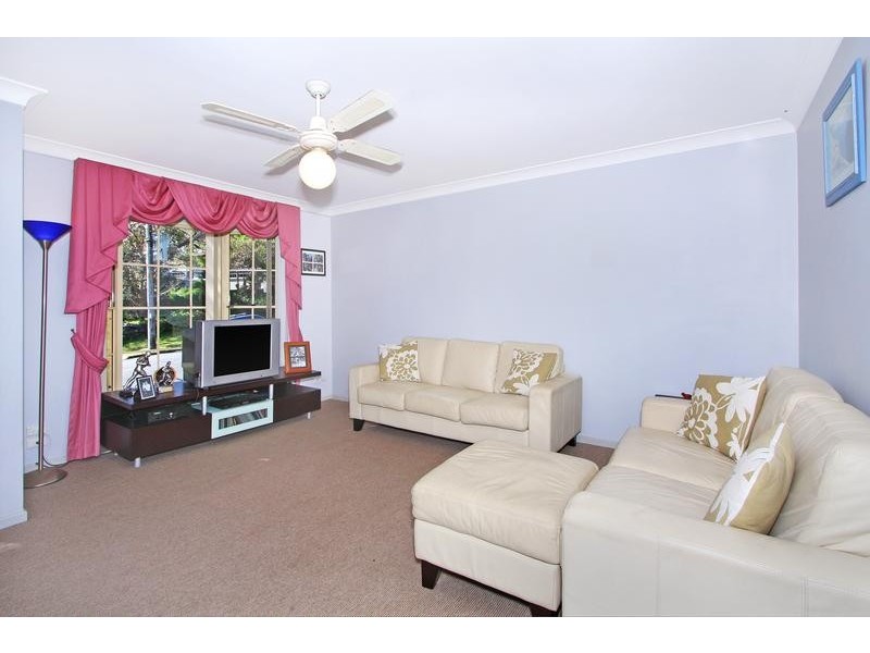 1/57  Noorong Avenue, Forresters Beach NSW 2260