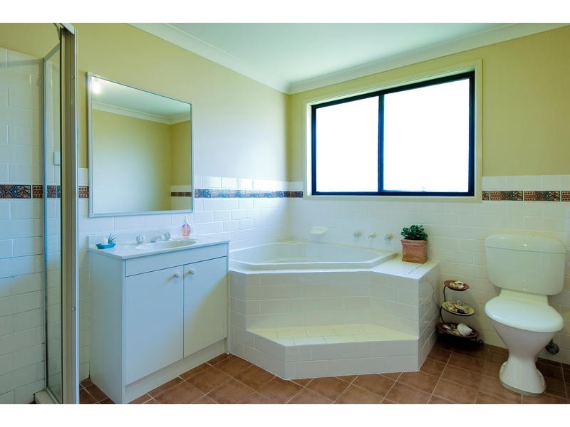 62C  Rose Ave, Wheeler Heights NSW 2097