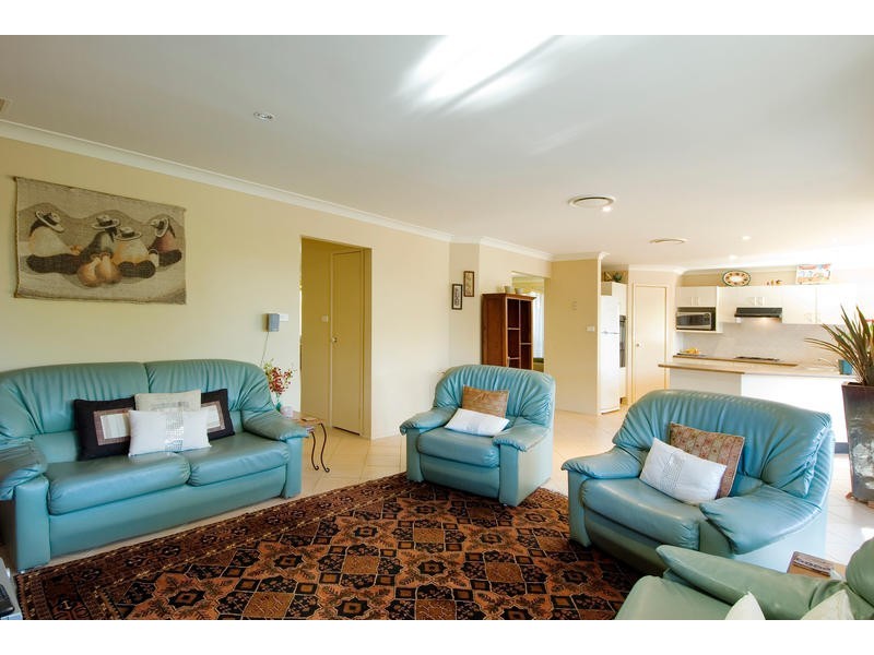 62C  Rose Ave, Wheeler Heights NSW 2097