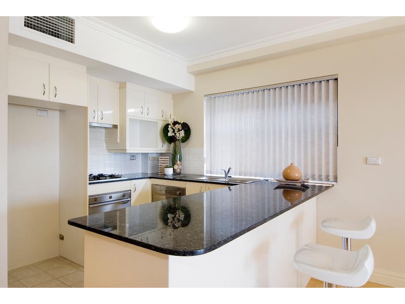 6/11-21  Waterloo Street, Narrabeen NSW 2101