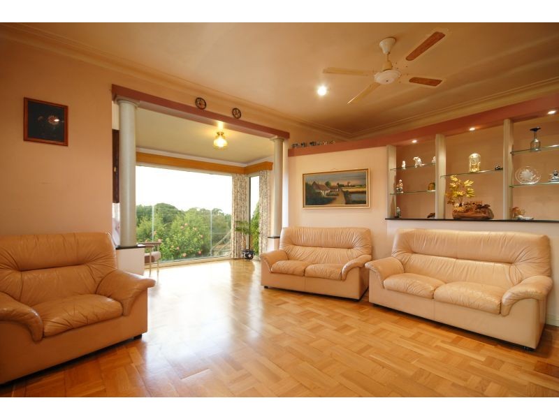 113  Barrenjoey Road, Mona Vale NSW 2103