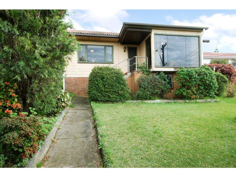 113  Barrenjoey Road, Mona Vale NSW 2103
