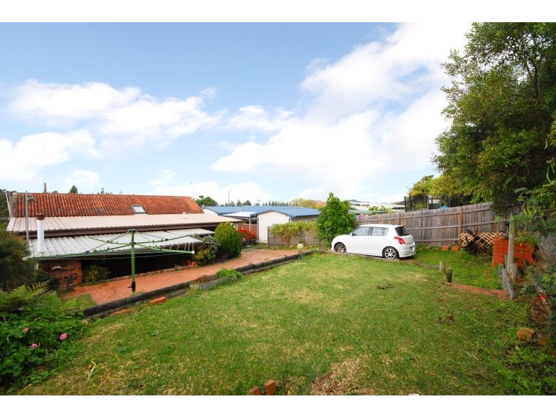 113  Barrenjoey Road, Mona Vale NSW 2103