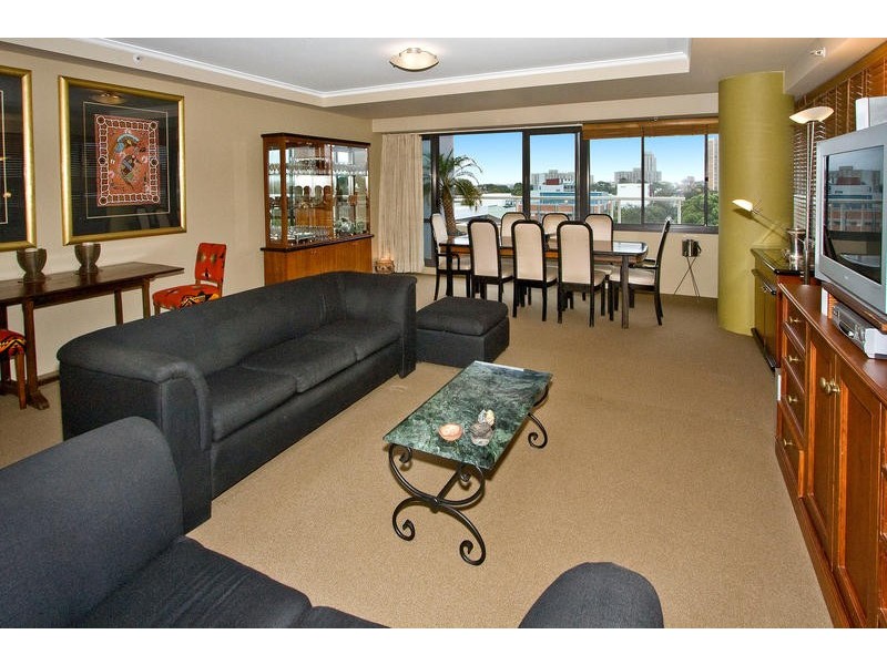 G911/780   Bourke Street, Surry Hills NSW 2010