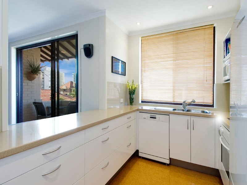 33/10  Goodwin Street, Narrabeen NSW 2101