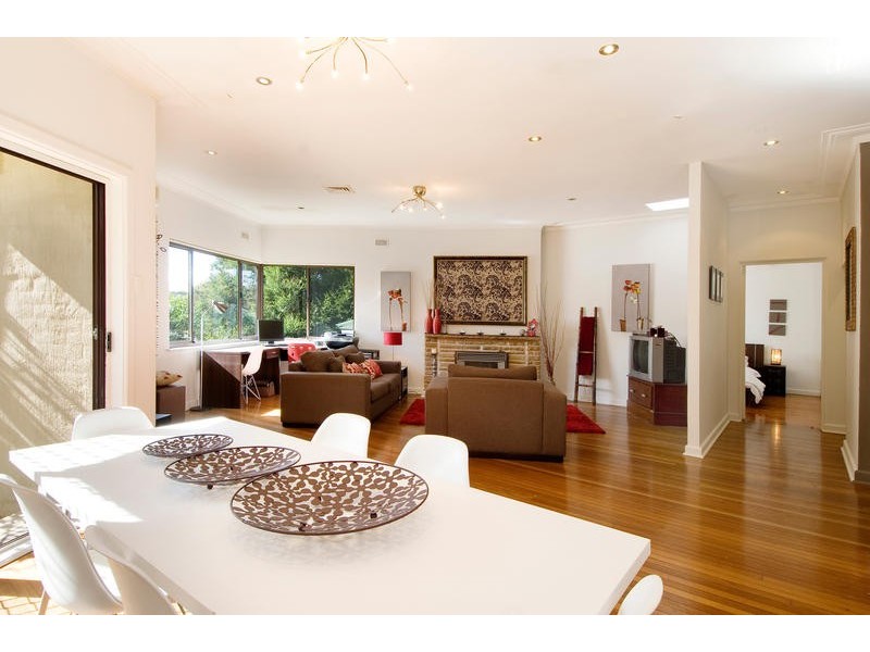 24  Currie Road, Forestville NSW 2087