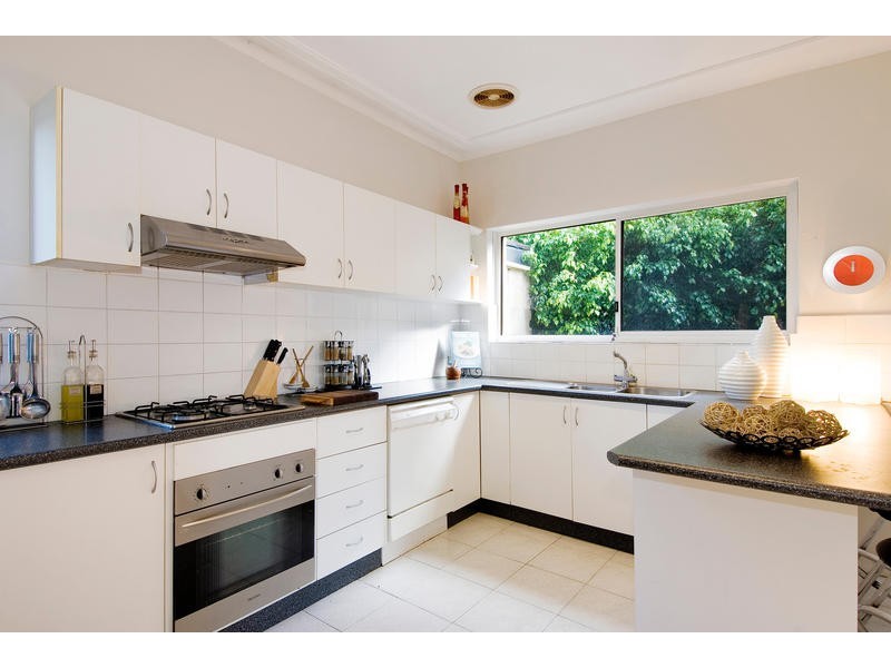 24  Currie Road, Forestville NSW 2087