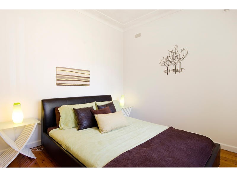 24  Currie Road, Forestville NSW 2087