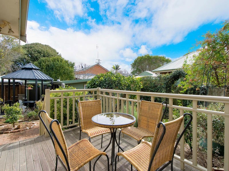 32  Collins Street, North Narrabeen NSW 2101