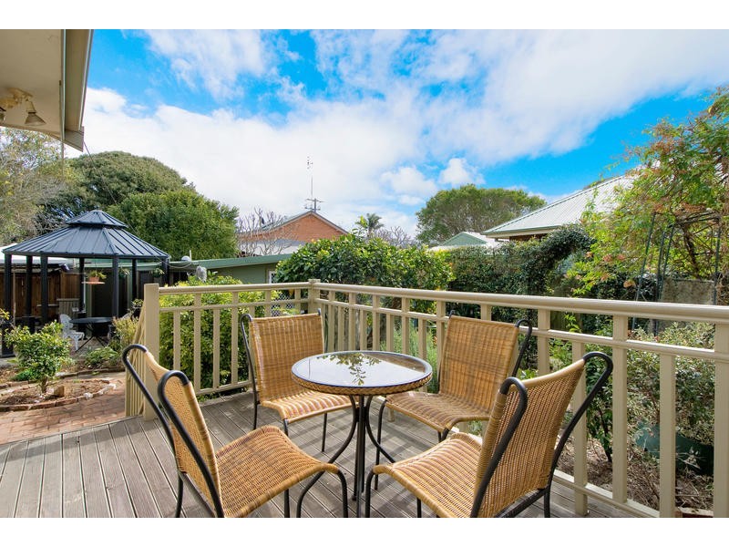 32  Collins Street, Narrabeen NSW 2101