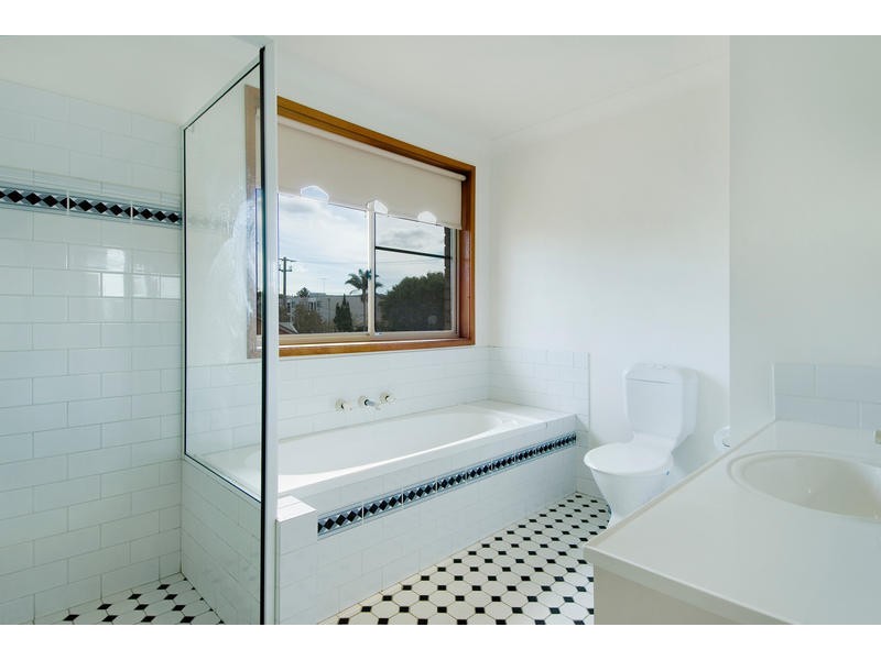 32  Collins Street, Narrabeen NSW 2101