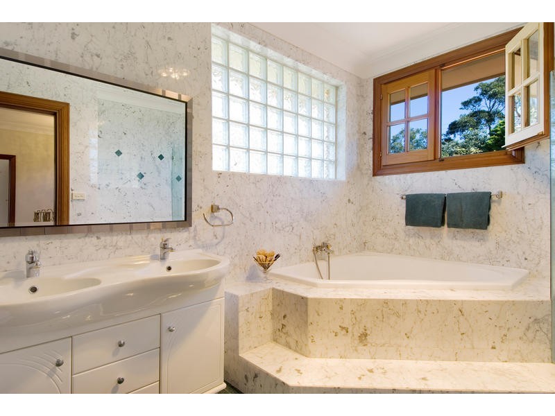 33  Kywong Road, Elanora Heights NSW 2101