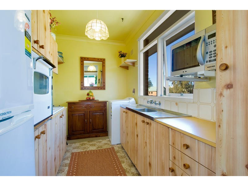 9/25  Devitt Street, Narrabeen NSW 2101