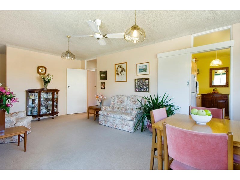 9/25  Devitt Street, Narrabeen NSW 2101